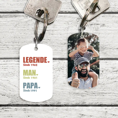 Gepersonaliseerde metalen sleutelhanger Papa en Opa Legende Man met geborsteld roestvrij staal en kleurendruk aan beide