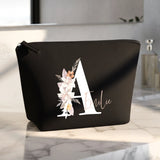Jouw Initiaal - Vilten make-up tasje met personaliseerbare bloemeninitialen en naamdesign