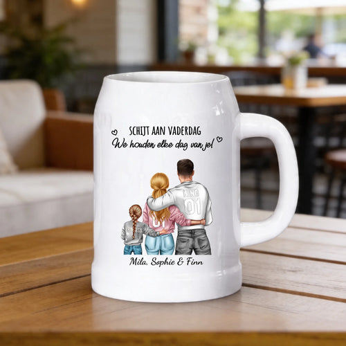 Gepersonaliseerde keramische bierpul voor papa en opa met aangepast design en namen