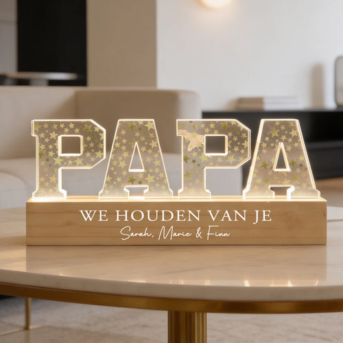 Gepersonaliseerde LED-acrylaufsteller Sterren met kindernamen, verlicht ontwerp voor papa en mama – Motiv 2