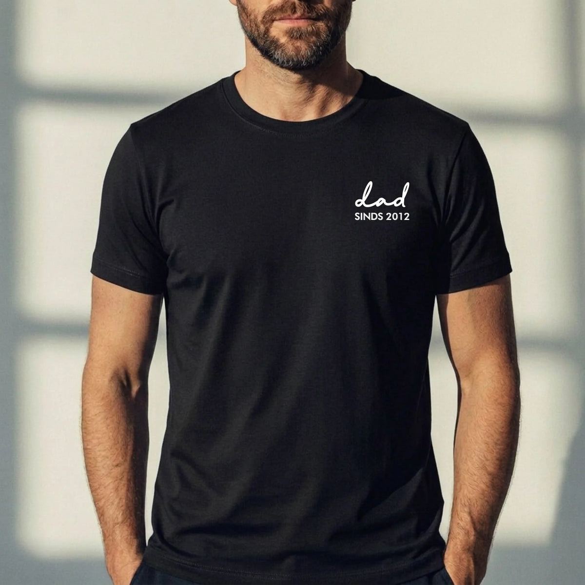 Personaliseerbaar T-shirt voor papa met aangepaste namen en ontwerp, gemaakt van 100% katoen