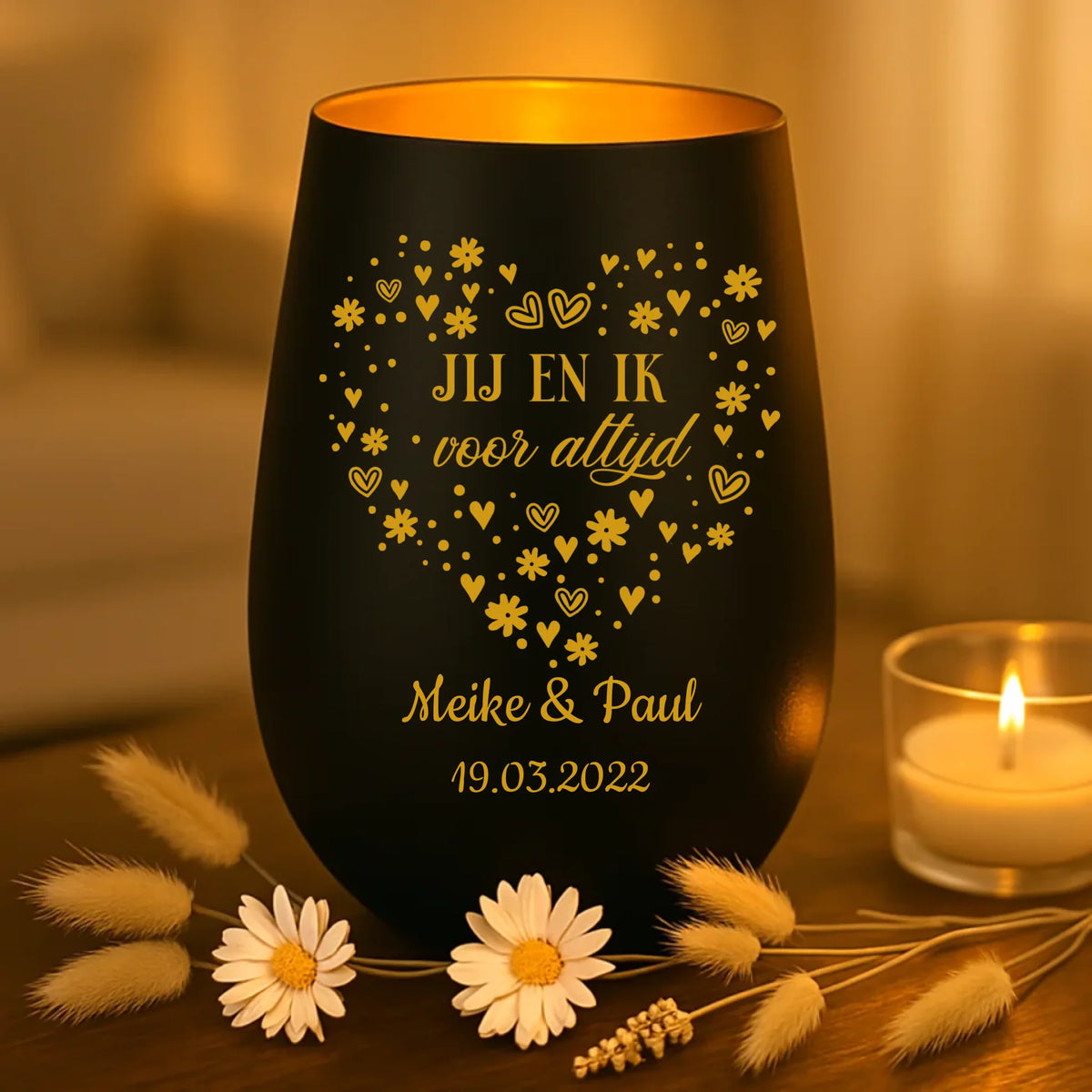 persoonlijk cadeau - zwart-goud windlicht met naamgravure - handgemaakt door Love & Faith