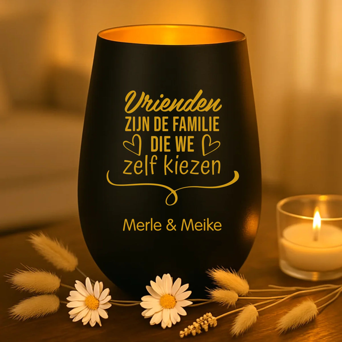 persoonlijk cadeau - zwart-goud windlicht met naamgravure - handgemaakt door Love & Faith