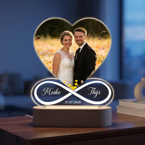 Gepersonaliseerde LED nachtlamp voor koppels met foto-upload, warmwit licht, perfect geschenk voor stellen